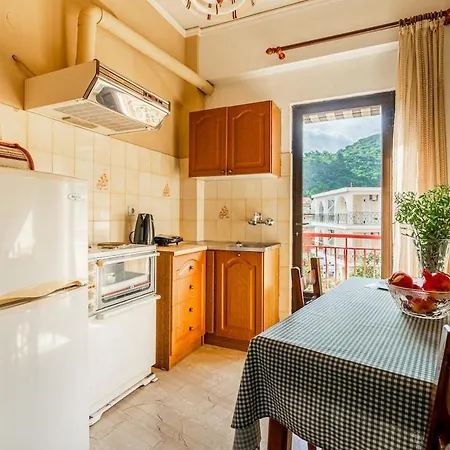 Apartman Cozycity2-bedroom For3 By Alecos *