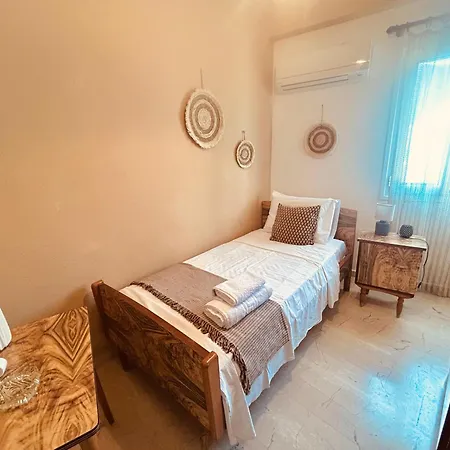 Cozycity2-bedroom For3 By Alecos Appartement *
