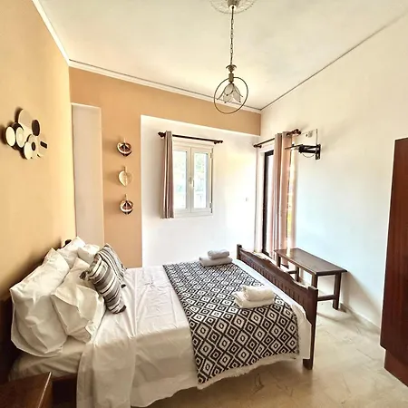 Cozycity2-bedroom For3 By Alecos Appartement Poros (Kefalonia)
